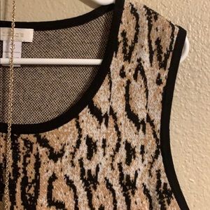 Chico's Tops - Chico’s animal print sleeveless sweater XL Chico's Tops - Chico’s animal print sleeveless sweater XL